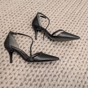Charles David Black Leather Pointed-Toe Slingback Heels | 2” Heel | Size 9